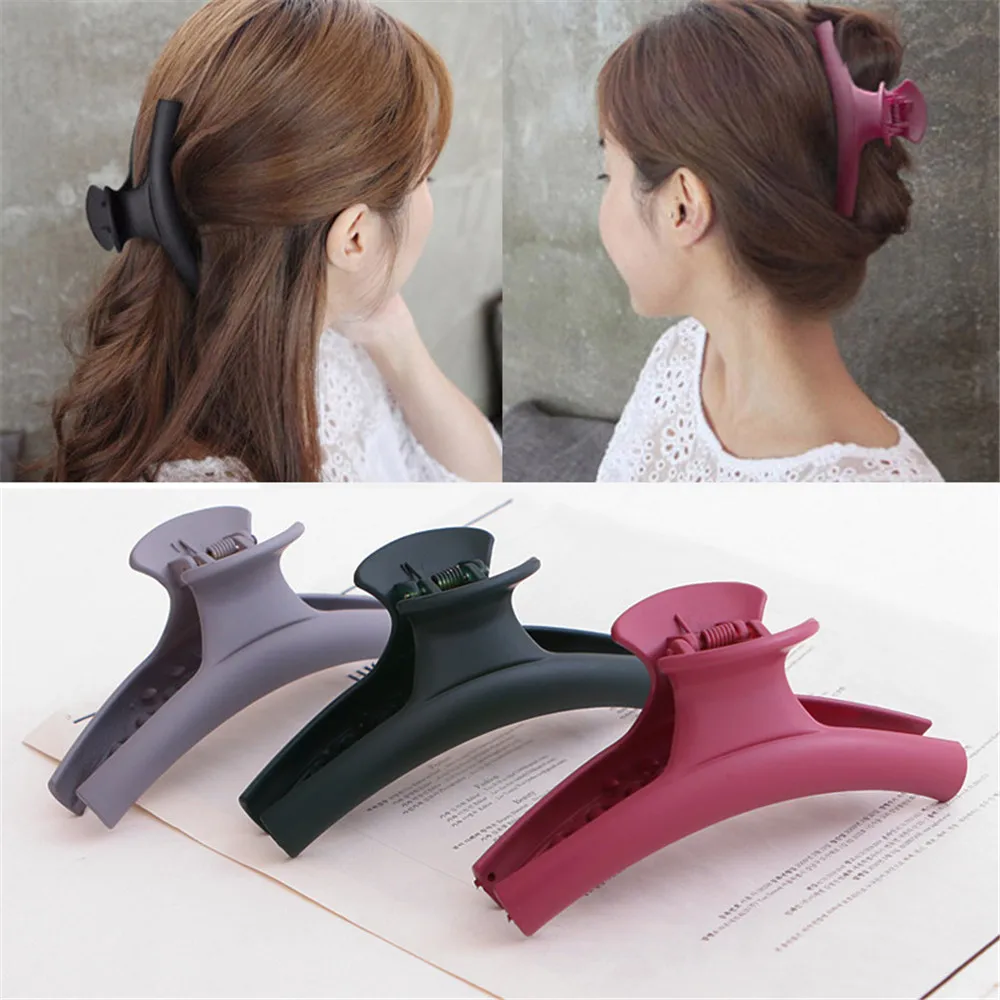 Fashion Hair Accessories fro Women Acrylic Modern Stylish Hair Claw Hair Clips Bun Maker Make UP Washing Hair Styling Tool 1 PC Fashion Hair Accessories fro Women Acrylic Modern Stylish Hair Claw Hair Clips Bun Maker Make UP Washing Hair Styling Tool 1 PC