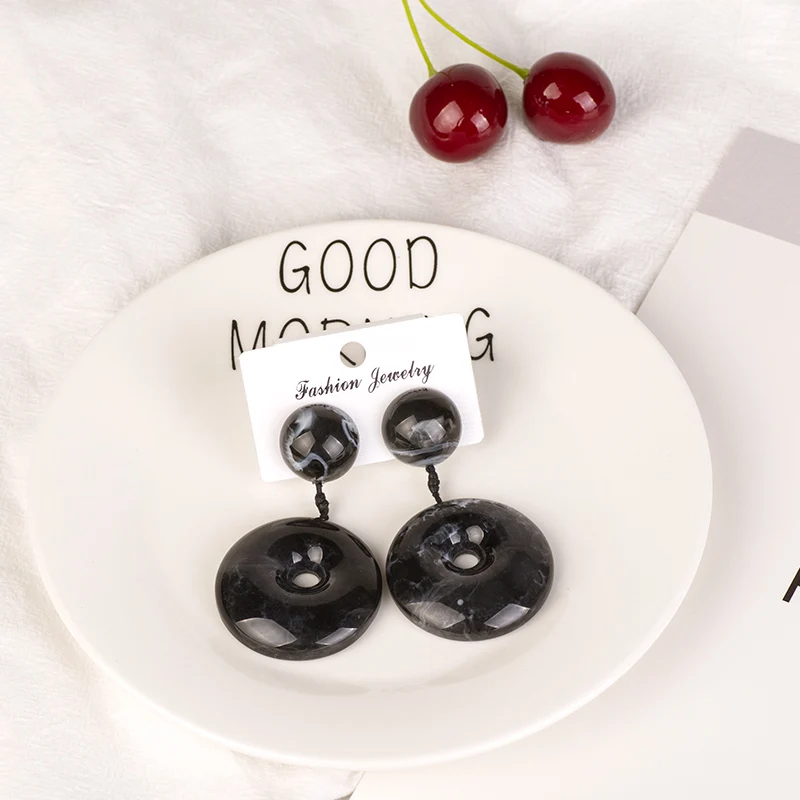 Trendy Drop Fashion Resin Earrings for Women 2018 Statement Long Round Geometric Acrylic Dangling Elegant Earring Female Jewelry (4)