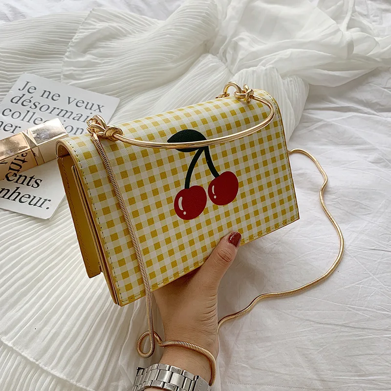 

Female Crossbody Bag For Women 2019 Quality Leather Luxury Handbag Designer Sac A Main Ladies Chain Fruit Shoulder Messenger Bag