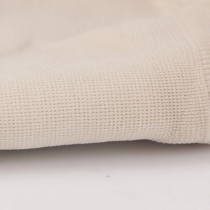 3104716028_886152856