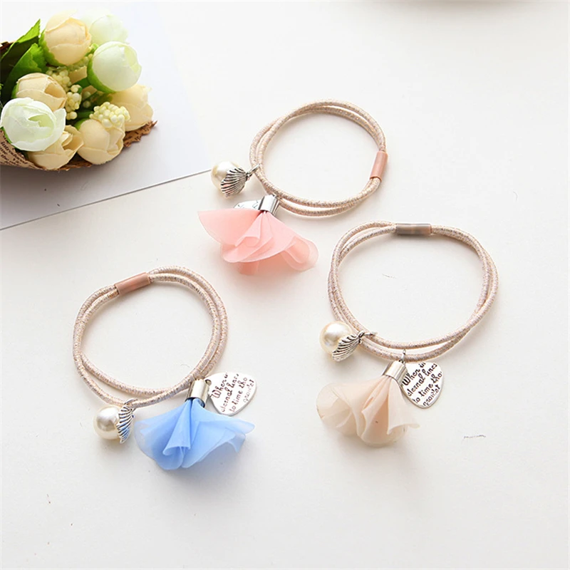 

Women Girl Hair Accessories Flower Pendant Ponytail Holder With Pearl Rubber Scrunchies Hair Rope Floral Elastic Hair Band Gum