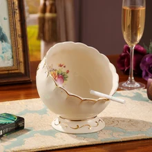 Европейский стиль Роскошная гостиная пепельница личности косой керамическая настольных хранения мусора чаша стол орнамент