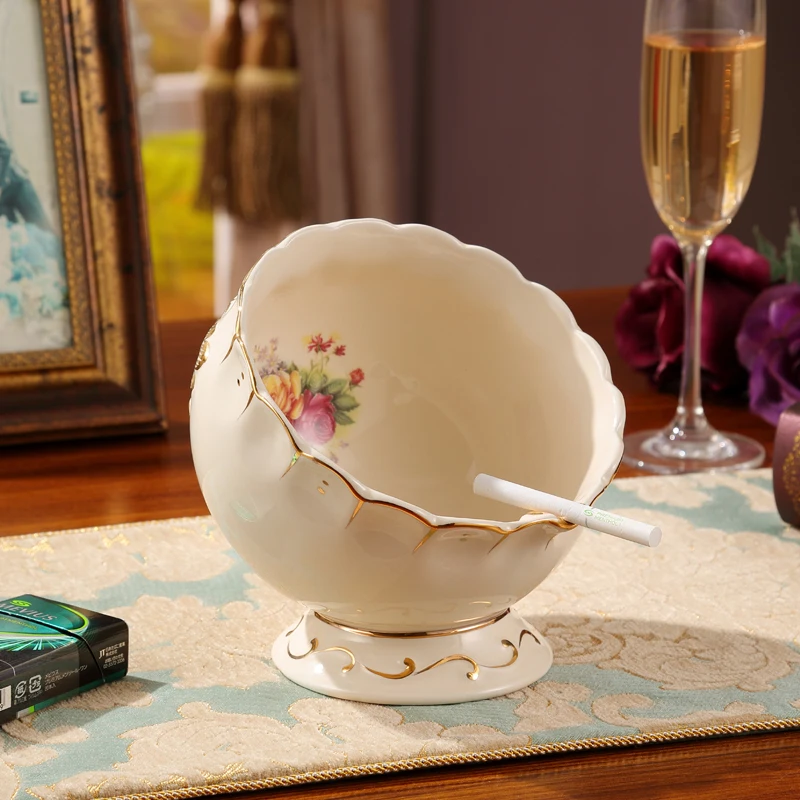 Best Price European style luxury living room ashtray personality oblique ceramic desktop storage garbage bowl table ornament