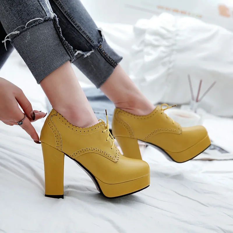 

YMECHIC 2018 Vintage Brogue Lace Up Gladiator Platform Chunky Block High Heels Shoes Woman Beige Yellow Black Casual Pumps Lady