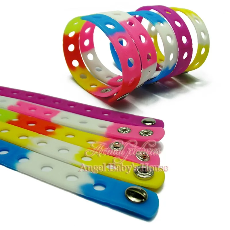

Mixed 14PCS Novelty 21CM 18CM Soft Silicone Wristbands High Quality Bracelets for JIBZ Shoe Charms Kids Party Gifts
