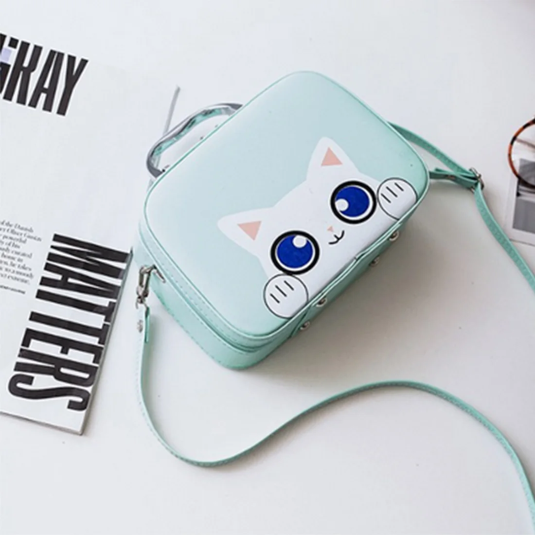 

HIPSTEEN 2018 Lady Style Handbag Cosmetics Case Fresh Makeup Box For Student Teenager Cute Design Hot Sale- Light Green
