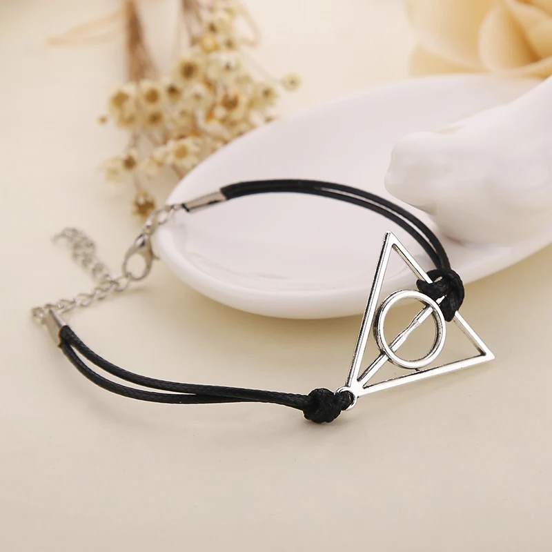 

TOGORY Vintage Leather Rope Harri Pot Deathly Hallows Bracelets Hand Weave Multilayer Bracelets for Movie Fans Jewelry Gift