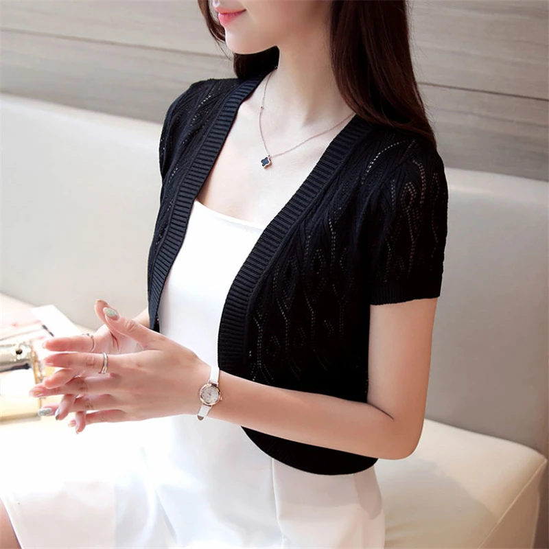 2017 Women Sweater Blusas Women Fashion Casual Wrap Coat Hollow Out Short-sleeve Short Small Shawl Solid Cardiga Free Shipping