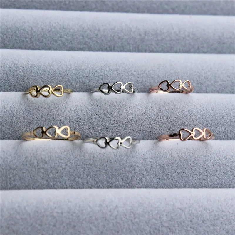 

Fashion Cute 3 Connected Love Heart Ring Triple Hearts Rings For Women Girls Birthday Gift