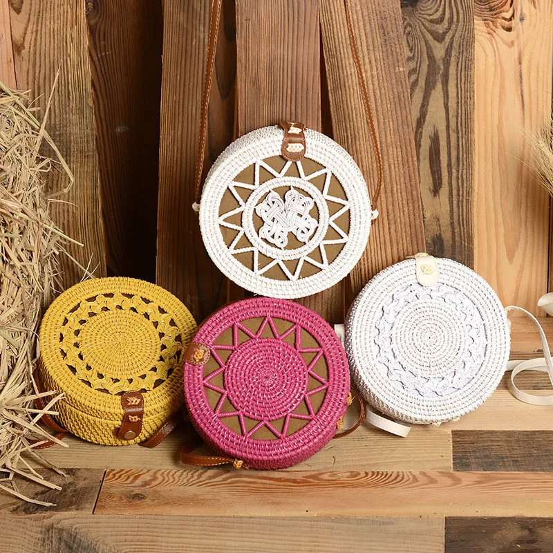 Round Straw Beach Bag Vintage Handmade Woven Shoulder Bag Raffia circle Rattan bags Bohemian Summer Vacation Casual Bags