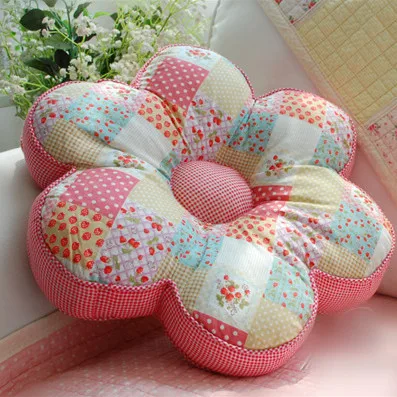Free shipping!HOT cartoon flower pillow plush fabric