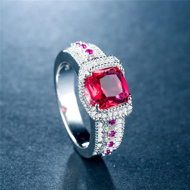 

Huitan Ethnic Women Ring Three Color Avaliable Prong Setting Cocktail Party Ring For Women Dark Red Blue Green Cubic Zircon Ring