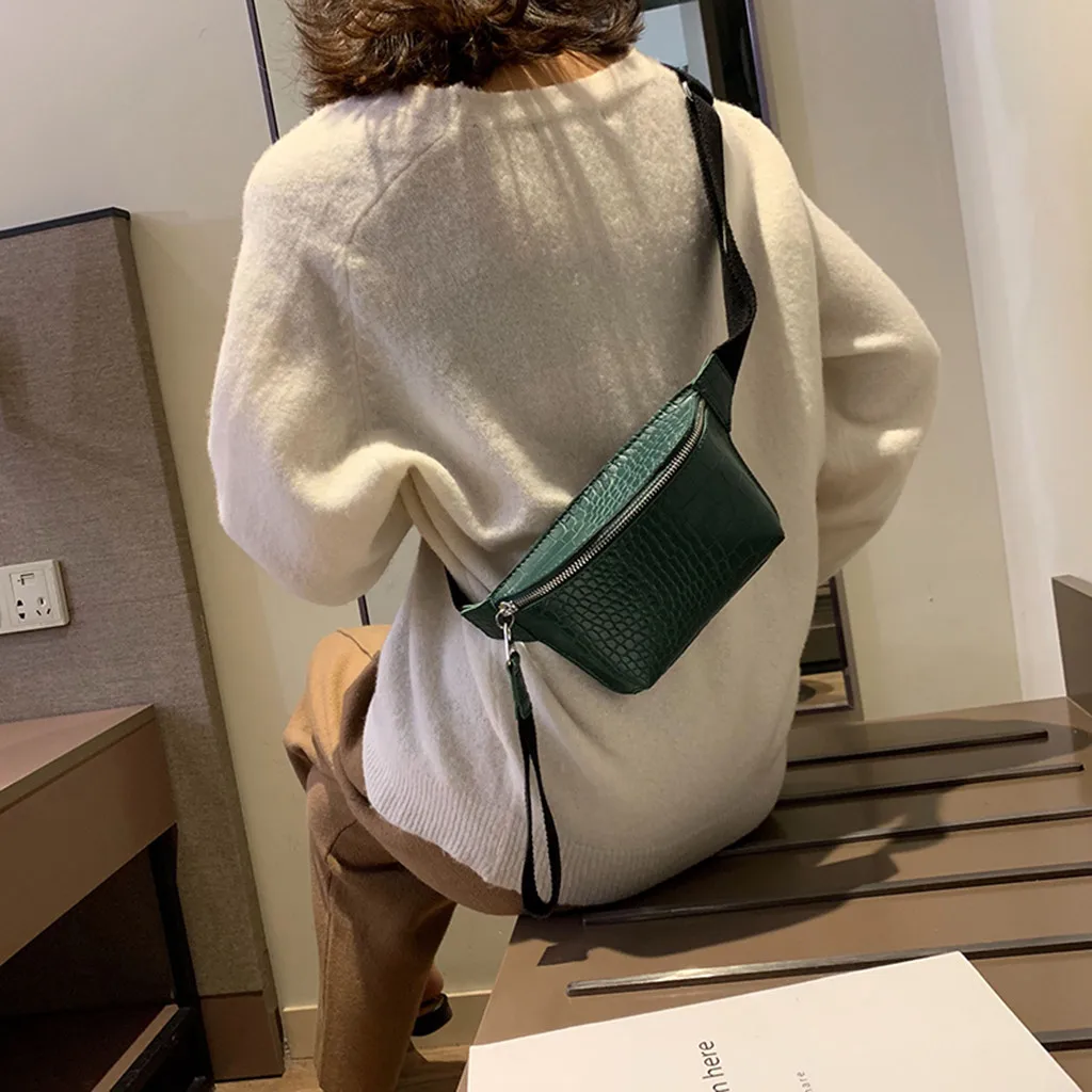 

Women's Crocodile Leather Waist Bag Belt Chest bag Phone Pouch Belly Bag Multicolor Chest Bag Fashion High Quality Handbag