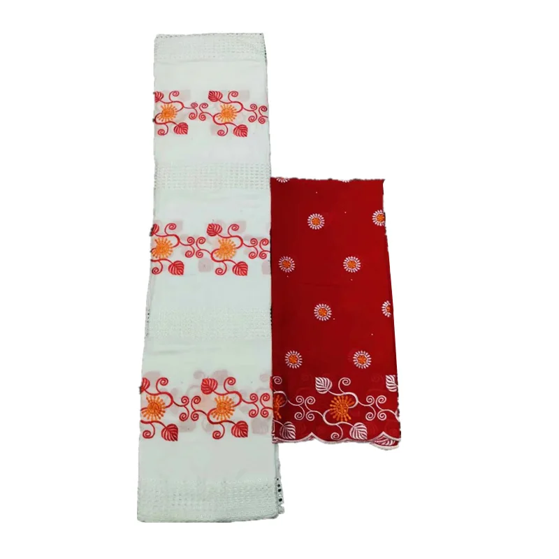 CHE81204 28 (4) white red