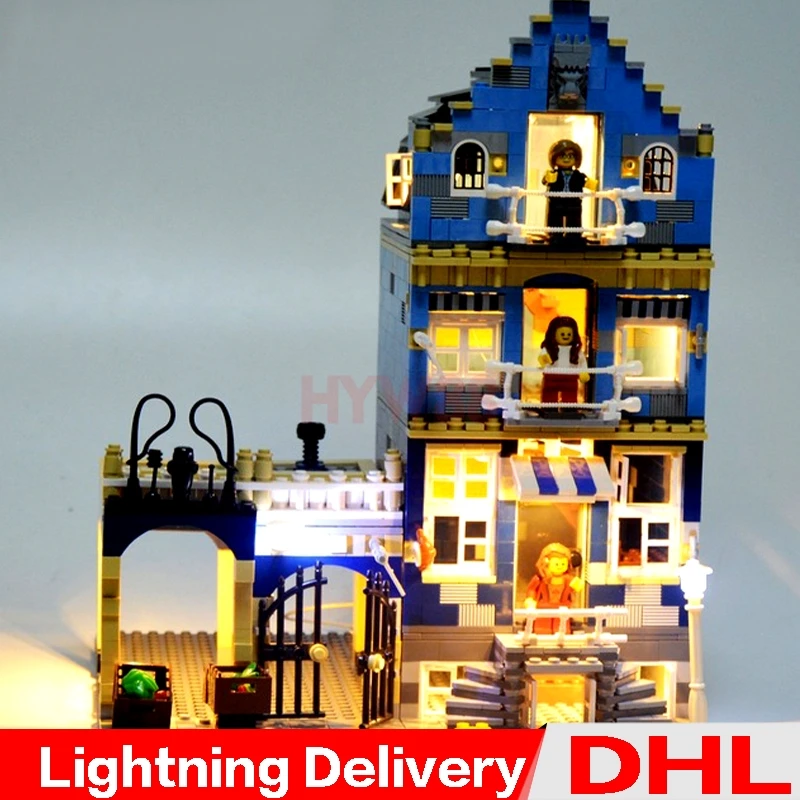 

LP 15007 DIY LED light MOC City Street European Market Model Building Block Set Bricks Kits Set Legoesings toys Clone 10190