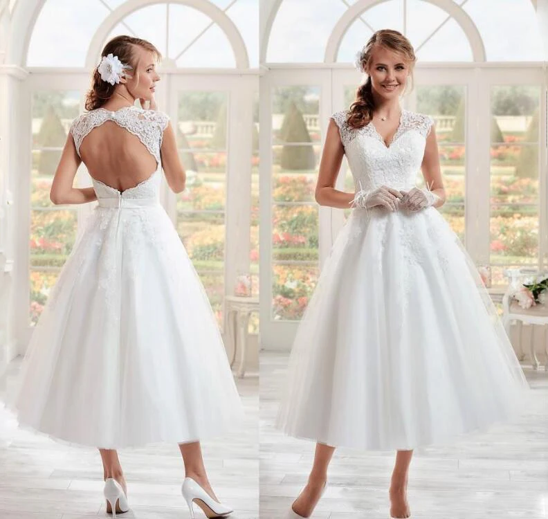 

Vintage 50s Short Wedding Dresses 2019 New Design V Neck Cap Sleeve Backless Tea Length A-Line Tulle Lace Bridal Gowns