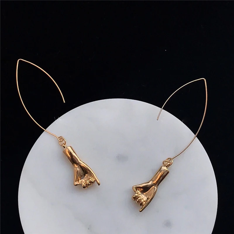 

Unique New Vintage Gold Silver Plated Hand Hoop Earrings For Women Chic Charming Earrings 2018 Girls Brincos Jewelry Top Quality