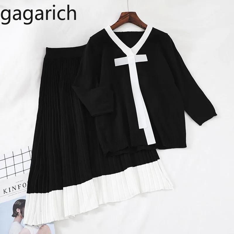 

Gagarich Women Two Piece Set Elegant V-neck Loose Collared Knitted Sweater Tops Simple High Waist Hundred Pleats Midi Dresses