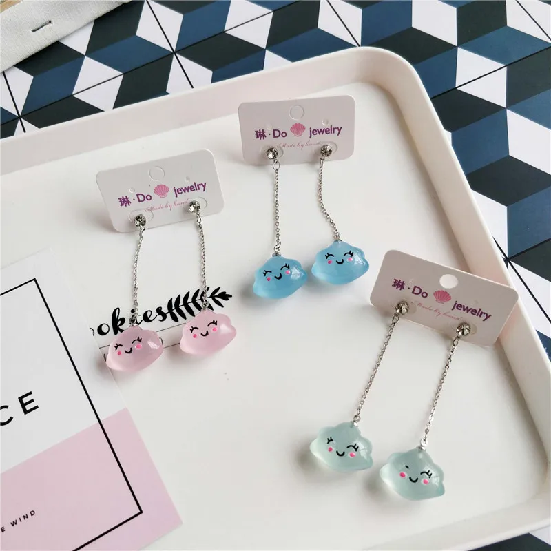 

Fashion Luminous Bulb Moon Stars Long Drop Earrings for Women Cute Smiley Clouds Chain Pendant Earrings Party Girl Gifts Jewelry