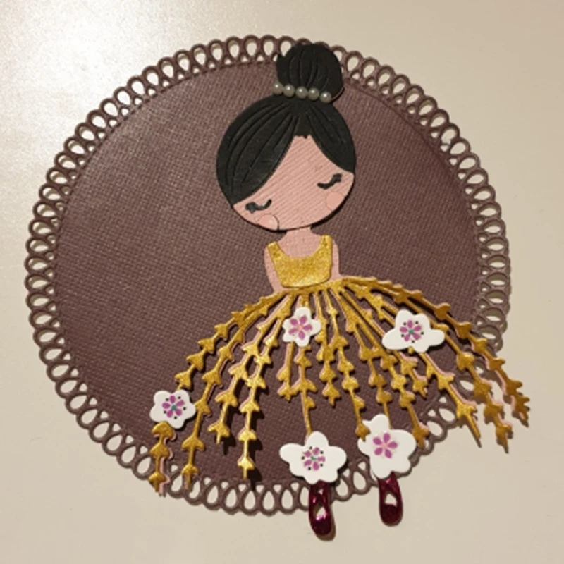 

Hemere Girl Dress Frame Metal Steel Cutting Dies Stencil 2019 New for Scrapbooking Card Making Embossing Die Cuts Template