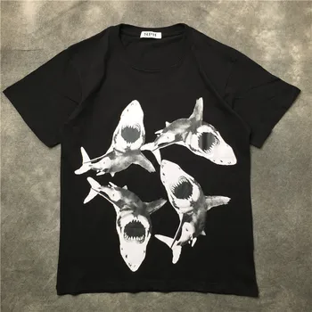 

New Novelty 19ss Men gentleman Hot Shark Teeth T Shirts T-Shirt Hip Hop Skateboard Street Cotton T-Shirts Tee Top kenye #G14