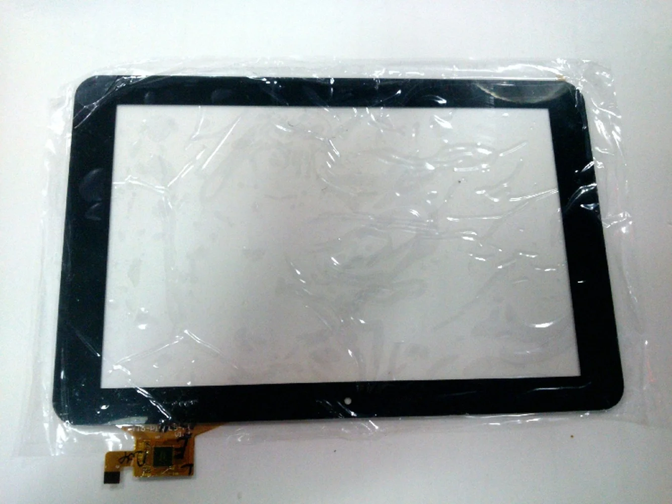 

The original 10.1 inch YTG-P10009-F1 PB101DR8356-R1 touch screen handwriting screen screen