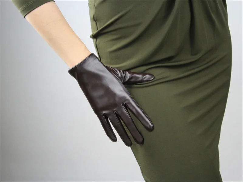Горячая Распродажа, женские короткие перчатки из искусственной кожи PU21cm без подкладки темно-коричневого кофейного цвета TB35
