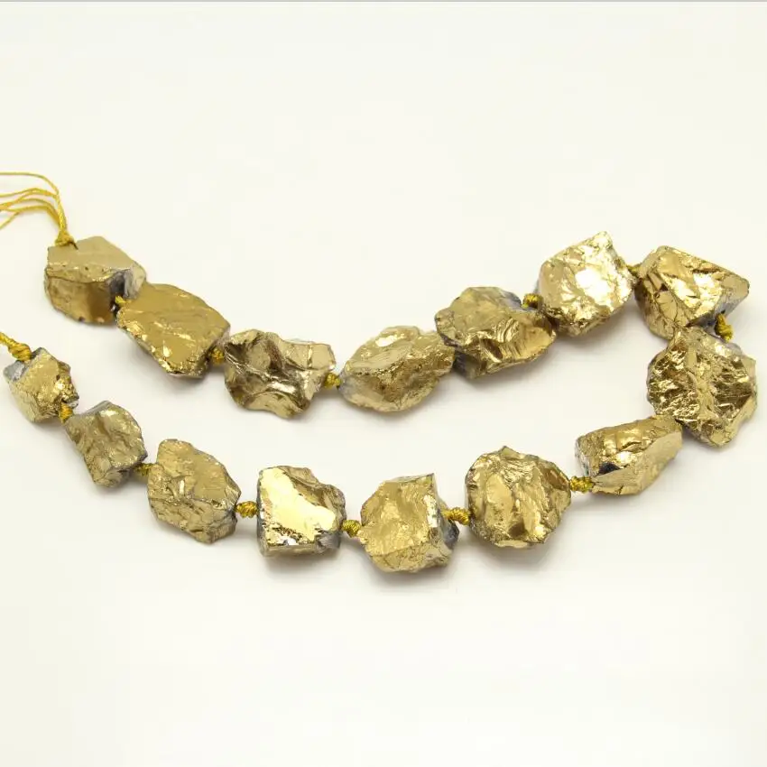 Approx 15pcs/str Natural Rough Quartz Loose Beads Jewelry,Middle Drilled Nuggets Titanium Gold Crystal Slab Loose Beads Necklace