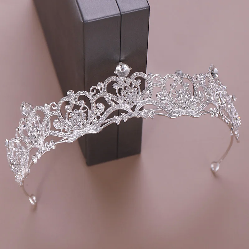 Модные серебристые золотые свадебные диадемы и короны в форме сердца с кристаллами Свадебные короны в стиле барокко женские украшения на голову Вечерние