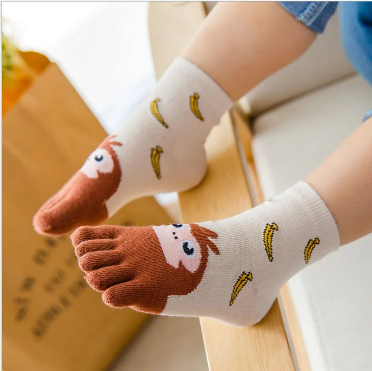 Г., новые милые Нескользящие носки на резиновой подошве с рисунком для маленьких мальчиков и девочек, Осень-Зима Детские носки с носком От 3 до 12 лет