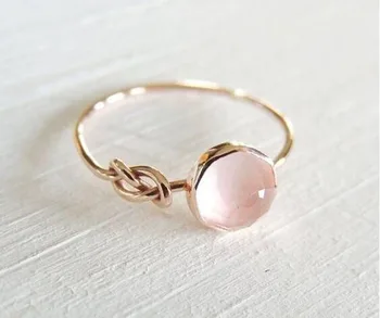 

Fashion Women Rose Gold Color Pink Crystal Stone Round Wedding Ring For Lady Female Simple Cute Tail Ring Gift Jewelry RZ610