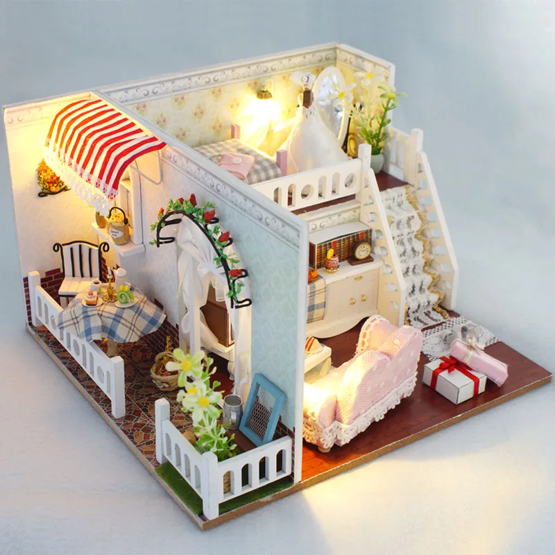 

DIY Wooden House Miniaturas with Furniture DIY Miniature House Dollhouse Toys for Children Christmas and Birthday Gift TD8