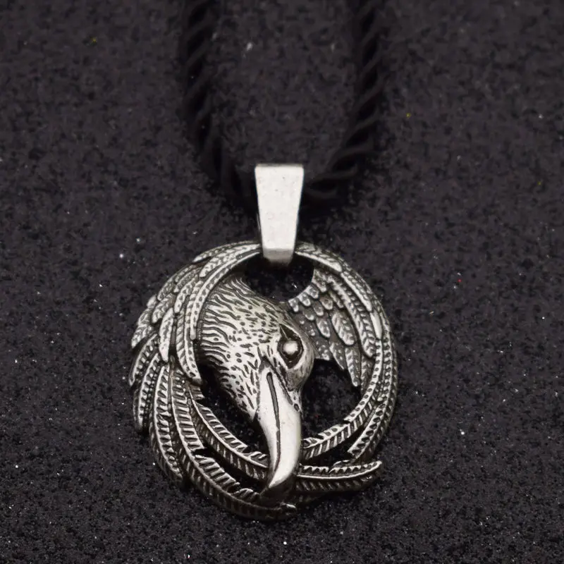 

SanLan Norse Viking Raven Hug Antique Silver Amulet Pendant Crow Eagle Totem Necklace Bird Creed Talisman Gift Jewelry