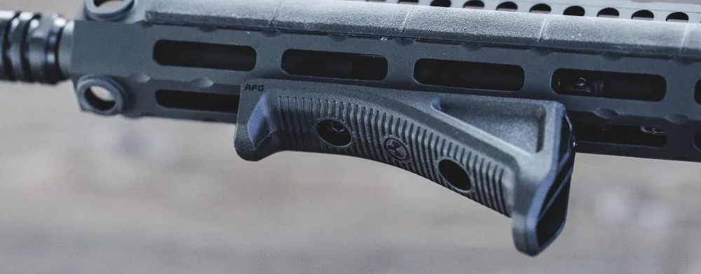 MAG598_Hero
