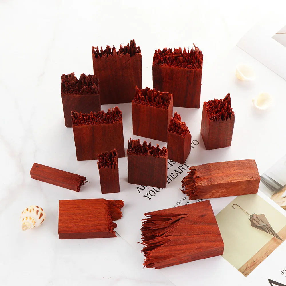 

Natural Wooden Epoxy Resin Craft DIY Stamp Jewelry Making Necklace Pendant Landscape Decor Material Blood Sandalwood Art Making