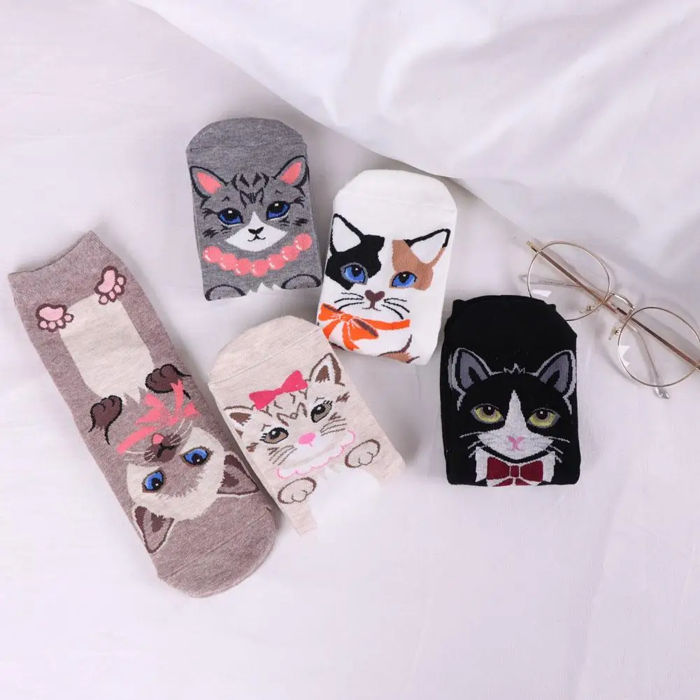 

Women Socks Funny Cute Cartoon Cat Happy Japanese Harajuku Skateboard Socks Fashion Teens
