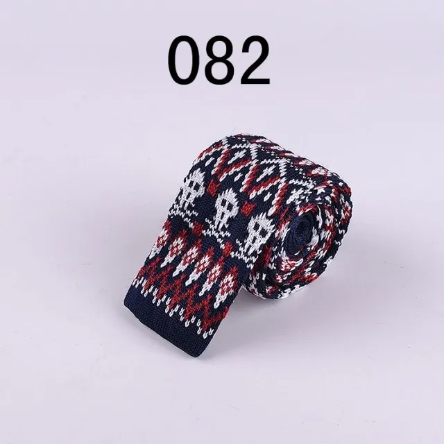 082