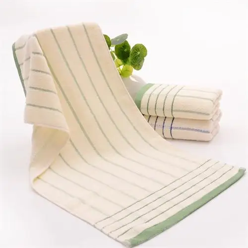 Высокое качество лицо полотенце быстросохнущие полотенца новогодние подарок для домашнего использования ткани, полотенце - Цвет: Зеленый
