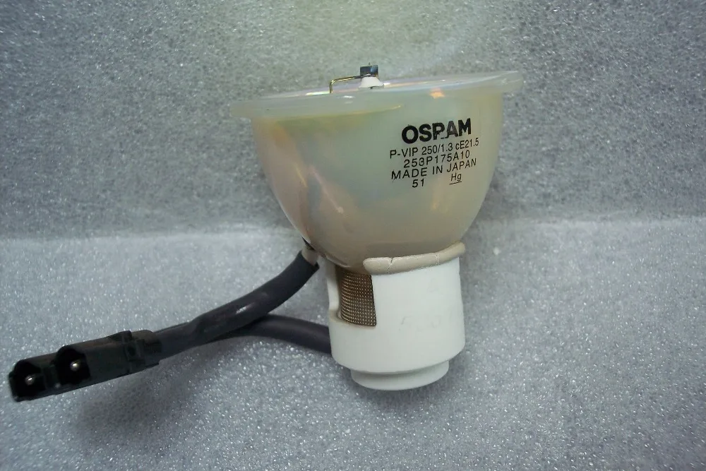 

VLT-XD400LP Projector Bulb Lamp Fit For Mitsubishi XD400 XD460 XD480 XD490 XD450 ES100