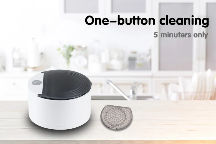 Ultrasonic denture cleaner