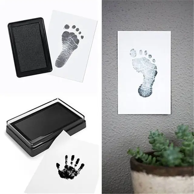 2018 Photo Frame Kit Newborn Baby Handprint and Footprint with Clean Touch Ink Pad