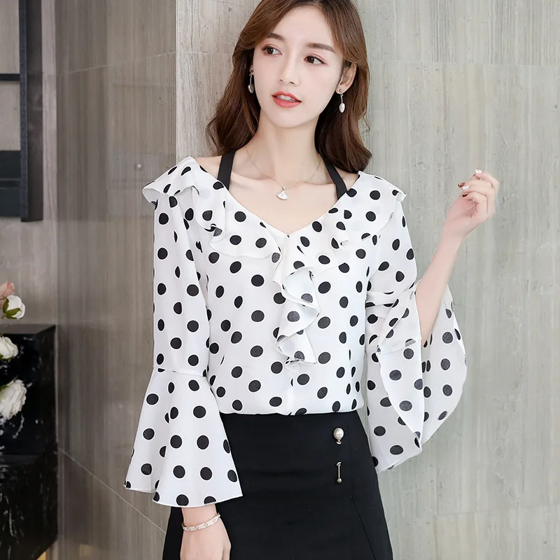 

2019 Women's Shirt Polka Dot Printed Flare Sleeve V collar office chiffon blouse Ruffle Spliced fashion wavee point Lady blouse
