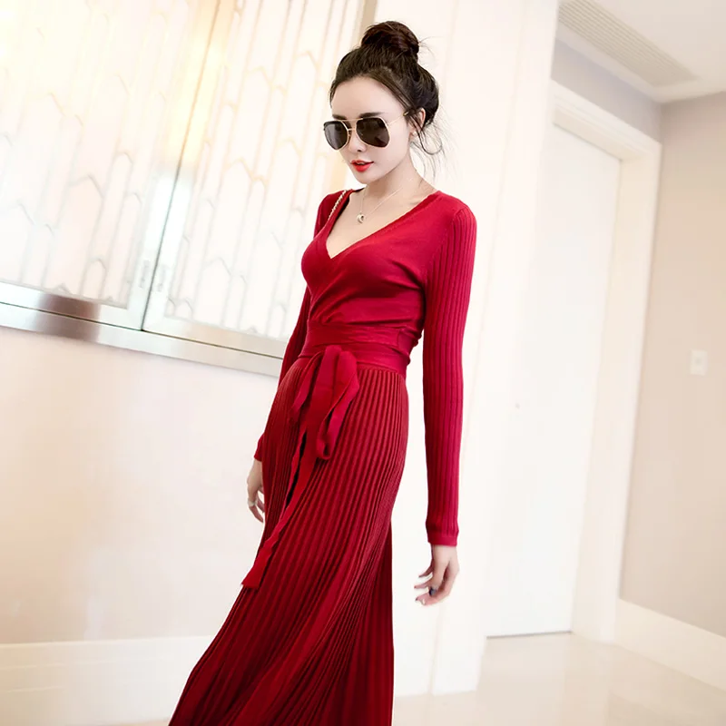 Женское трикотажное платье свитер с поясом и глубоким v образным вырезом|pleated maxi