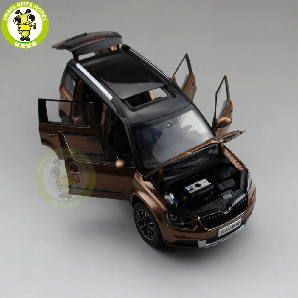 1/18 Skoda Yeti SUV литая модель металлическая модель автомобиля SUV подарок коллекция хобби коричневый