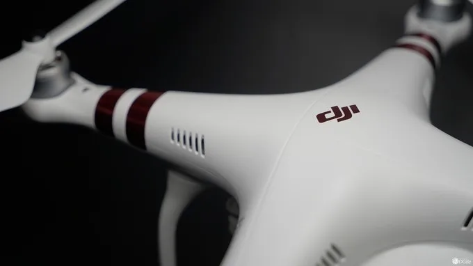 Freeshipping DJI Phantom 3 Standard Drone With 2.7K HD Camera Andgimbal RC Helicopter In Stock Freeshipping DJI Phantom 3 Standard Drone With 2.7K HD Camera Andgimbal RC Helicopter In Stock