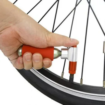 

2pcs Portable CO2 Rapid Inflator Bicycle Pump W/ Anti-Freezing Protective Sleeve