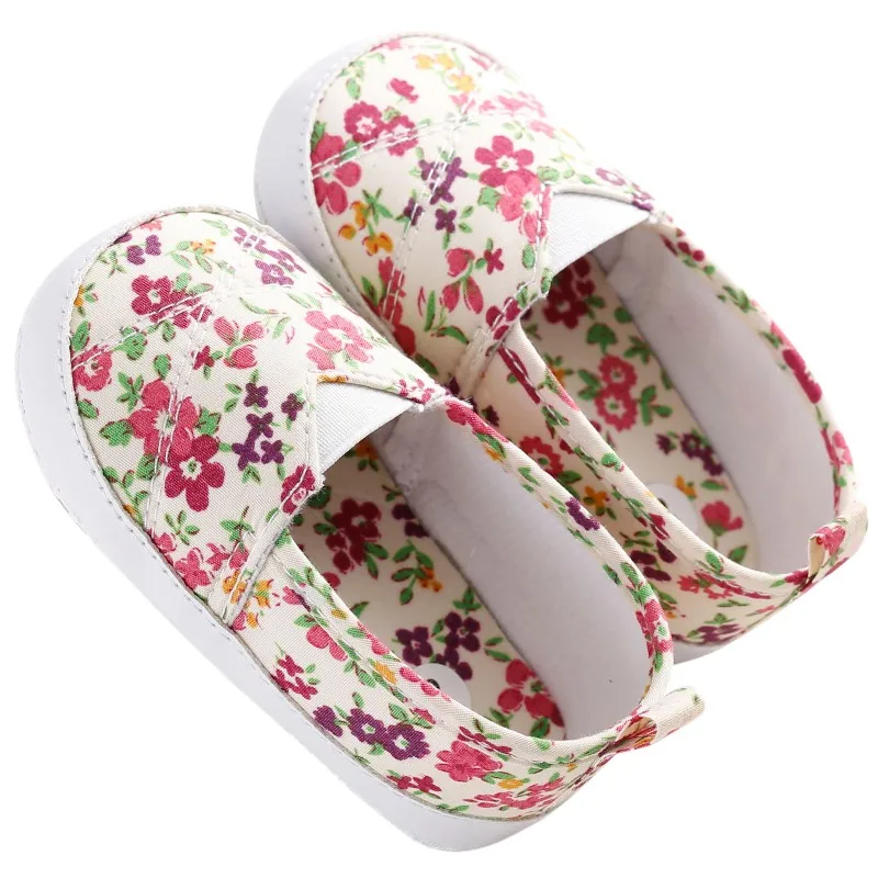 Детская обувь с цветочным принтом для девочек; мягкая подошва; учимся ходить; обувь для малышей; мокасины; Разноцветные
