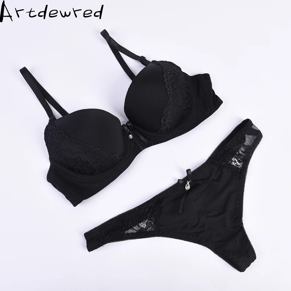 ensemble soutien gorge push up string