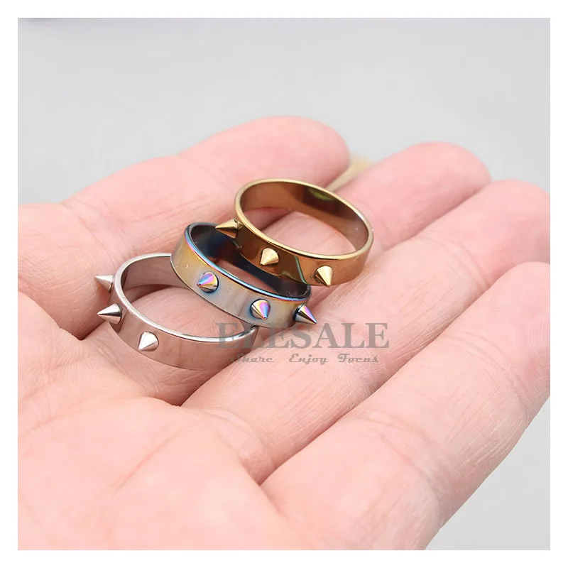 New Tactical Self-Defense Ring Men/Women Portable Self-Defense Weapons Outdoor Survival Emergency Glass Breaker Punk Rings