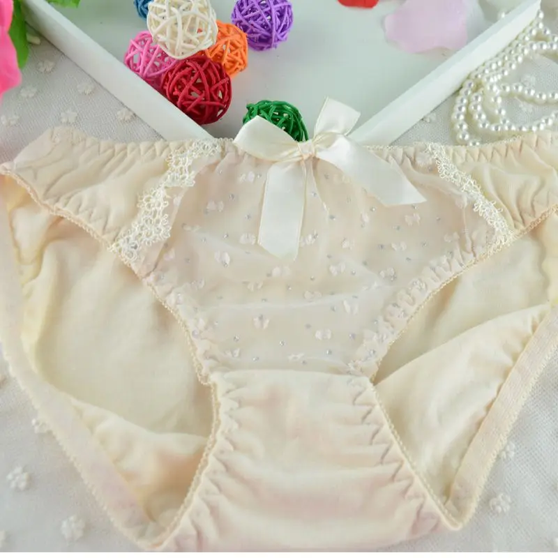 Sexy Lingerie Elegant 3/4 Cup Bra Panty Dot Lace Women Underwear Set Bra Push Up Bra Set New 2018